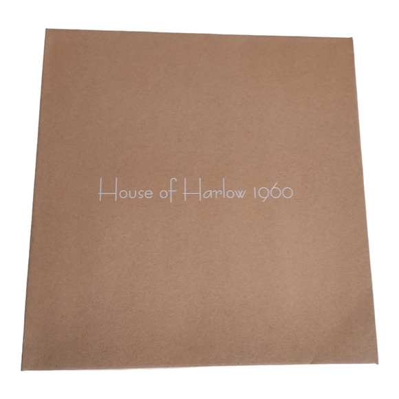 House of Harlow Black Faux Fur Plush Wristlet Purse & Mittens Boxed Set NWT - Picture 6 of 6